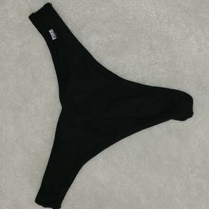 Ribbed cotton thong